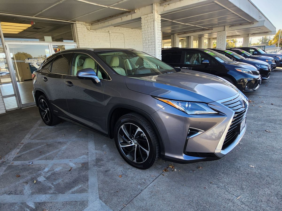 Lexus RX photo 7