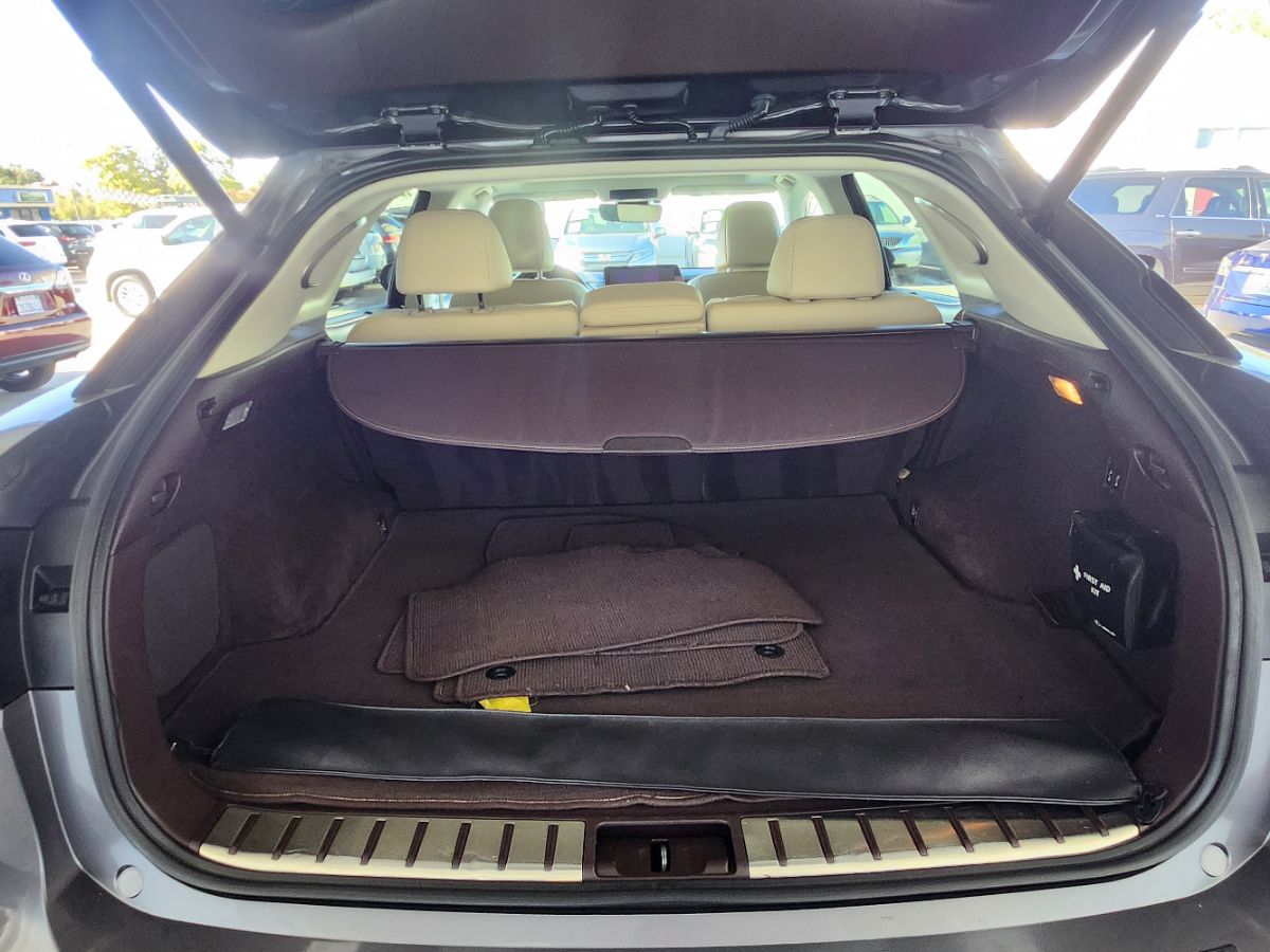 Lexus RX photo 11