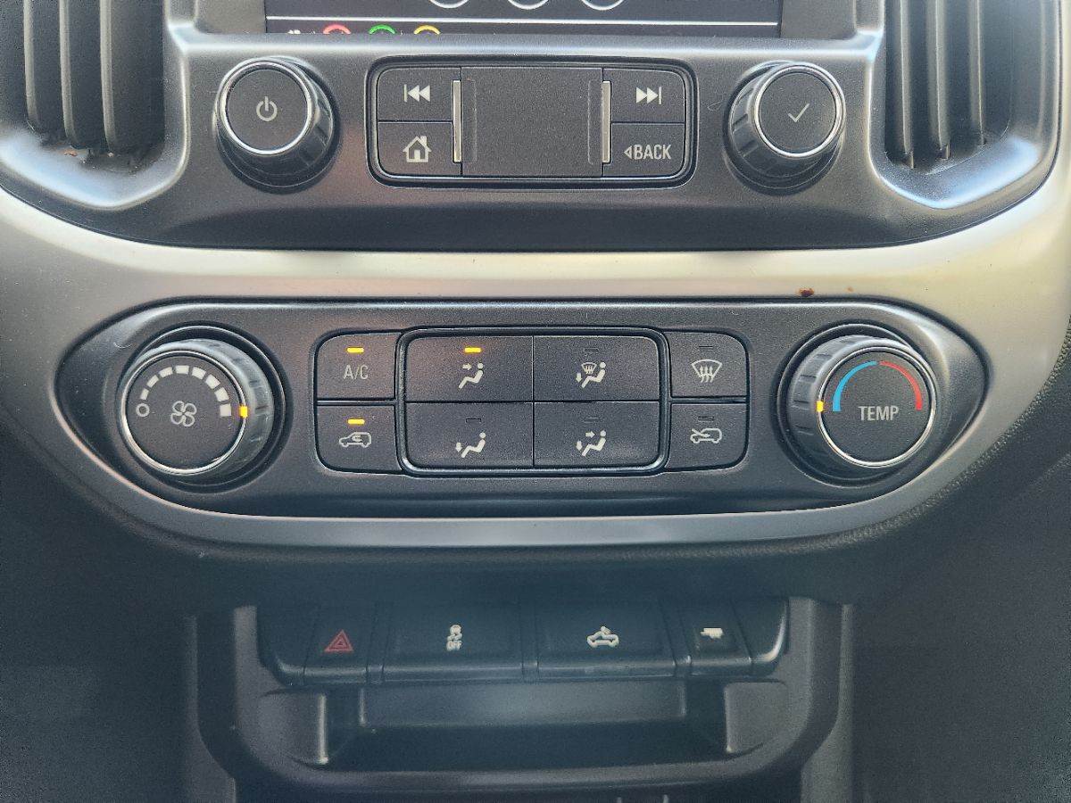 Chevrolet Colorado photo 18