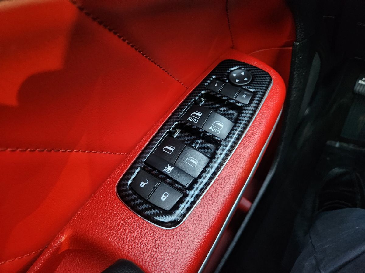 Dodge Charger photo 23