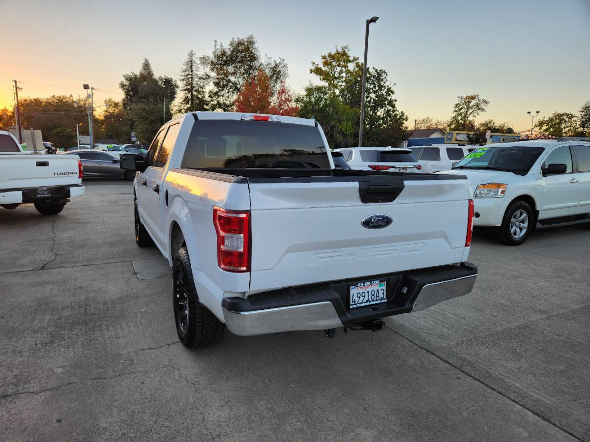 Ford F-150 photo 3