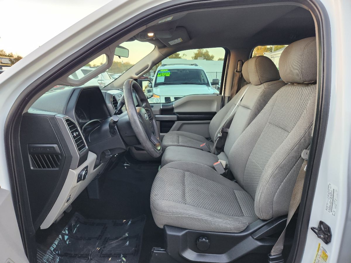 Ford F-150 photo 9