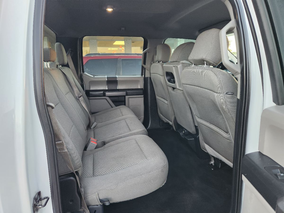 Ford F-150 photo 12