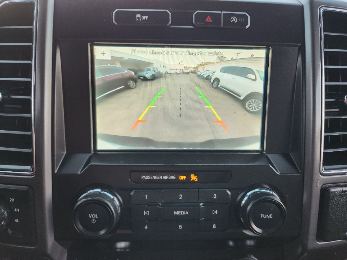 Ford F-150 photo 17