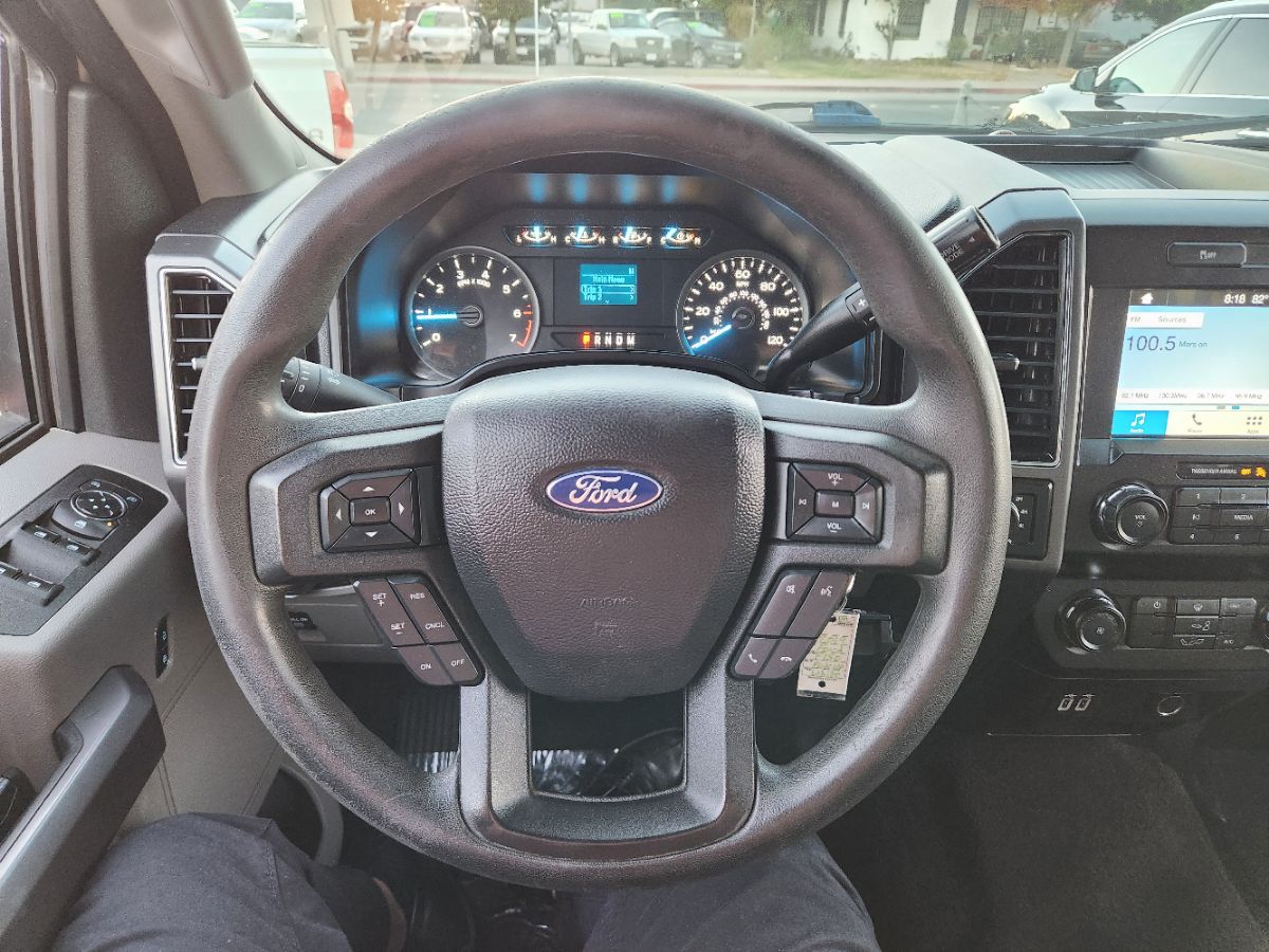 Ford F-150 photo 18