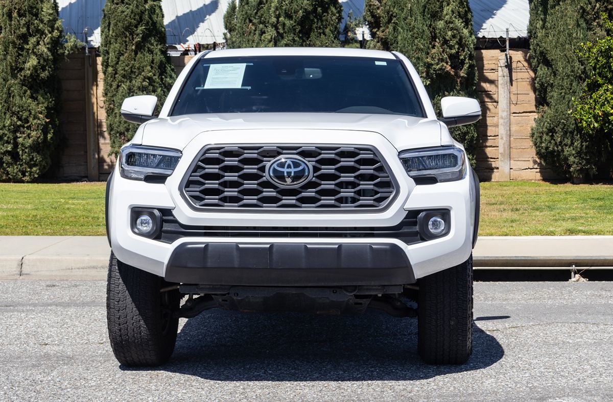 2023 トヨタ・タコマ TRD OFF ROAD　(ホワイト) White 2023 Toyota Tacoma TRD OFF ROAD Review Brockville ON
