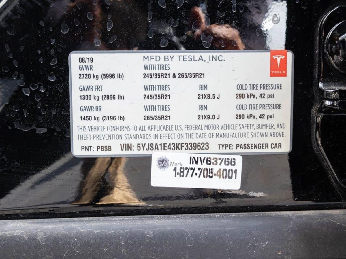 user_2794168dページ Sold 2019 Tesla Model S Performance in Norco