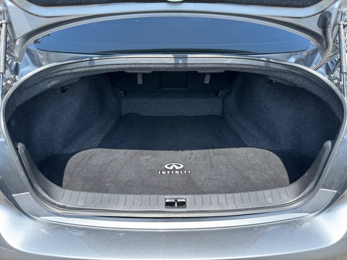 2022 Infiniti Q50 LUXE photo 23