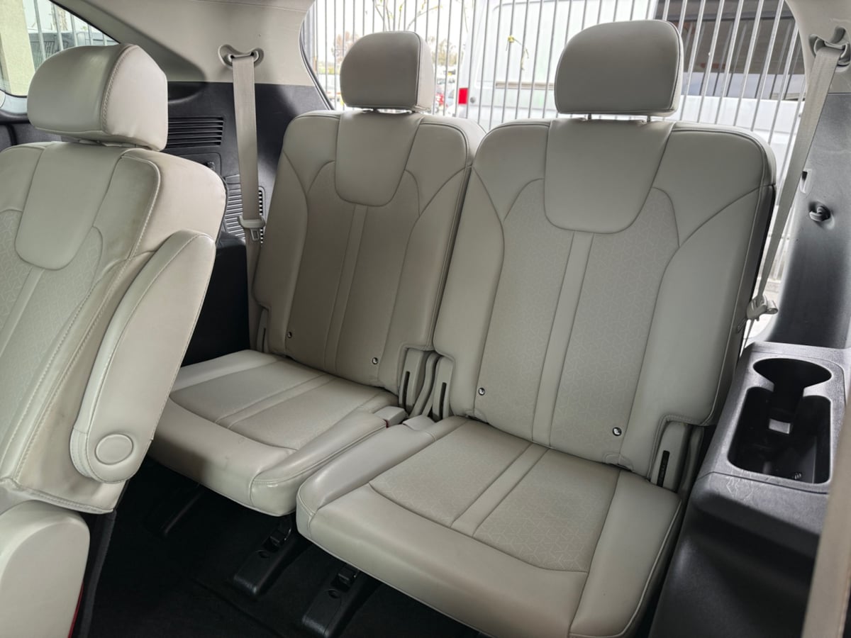 2023 Kia Sorento Hybrid EX photo 16