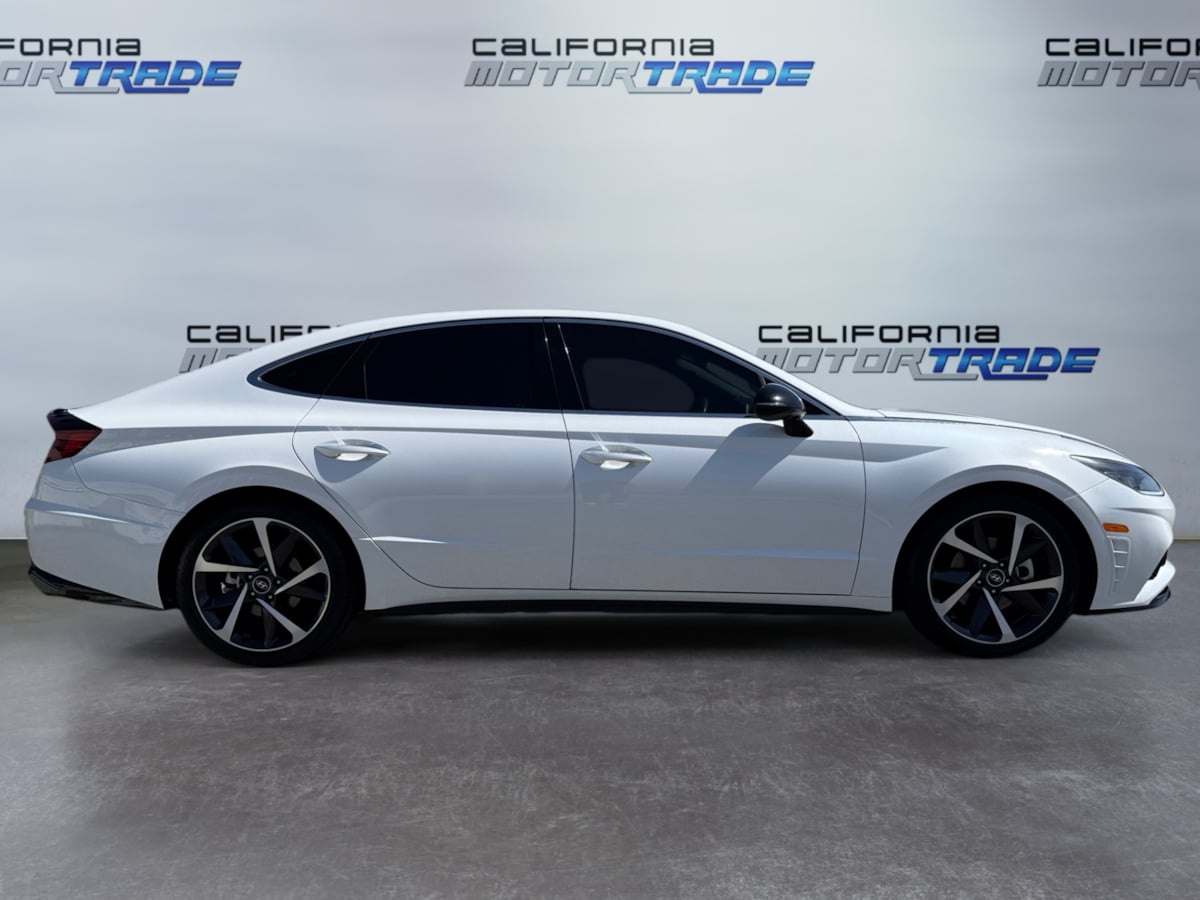 2021 Hyundai Sonata SEL Plus photo 4