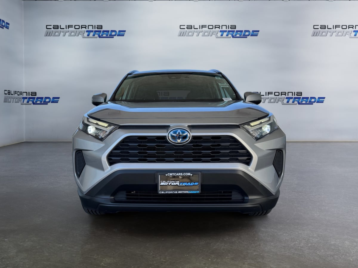 2023 Toyota RAV4 Hybrid LE photo 2