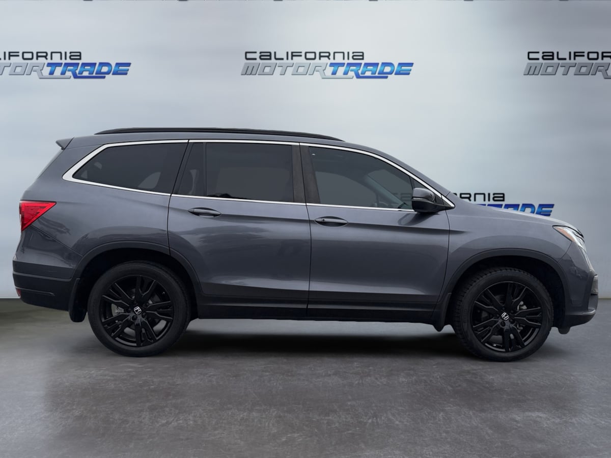 2022 Honda Pilot Special Edition photo 4