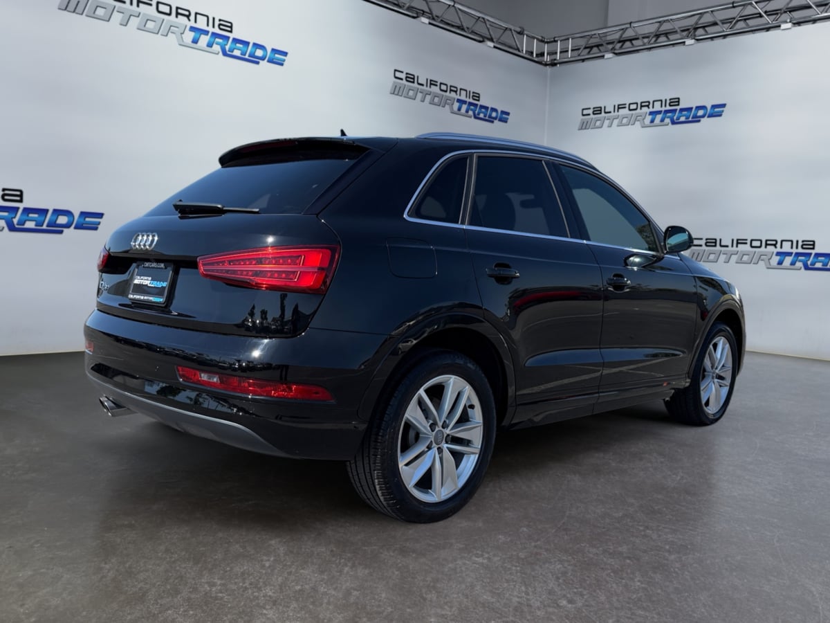 2016 Audi Q3 Premium Plus photo 3