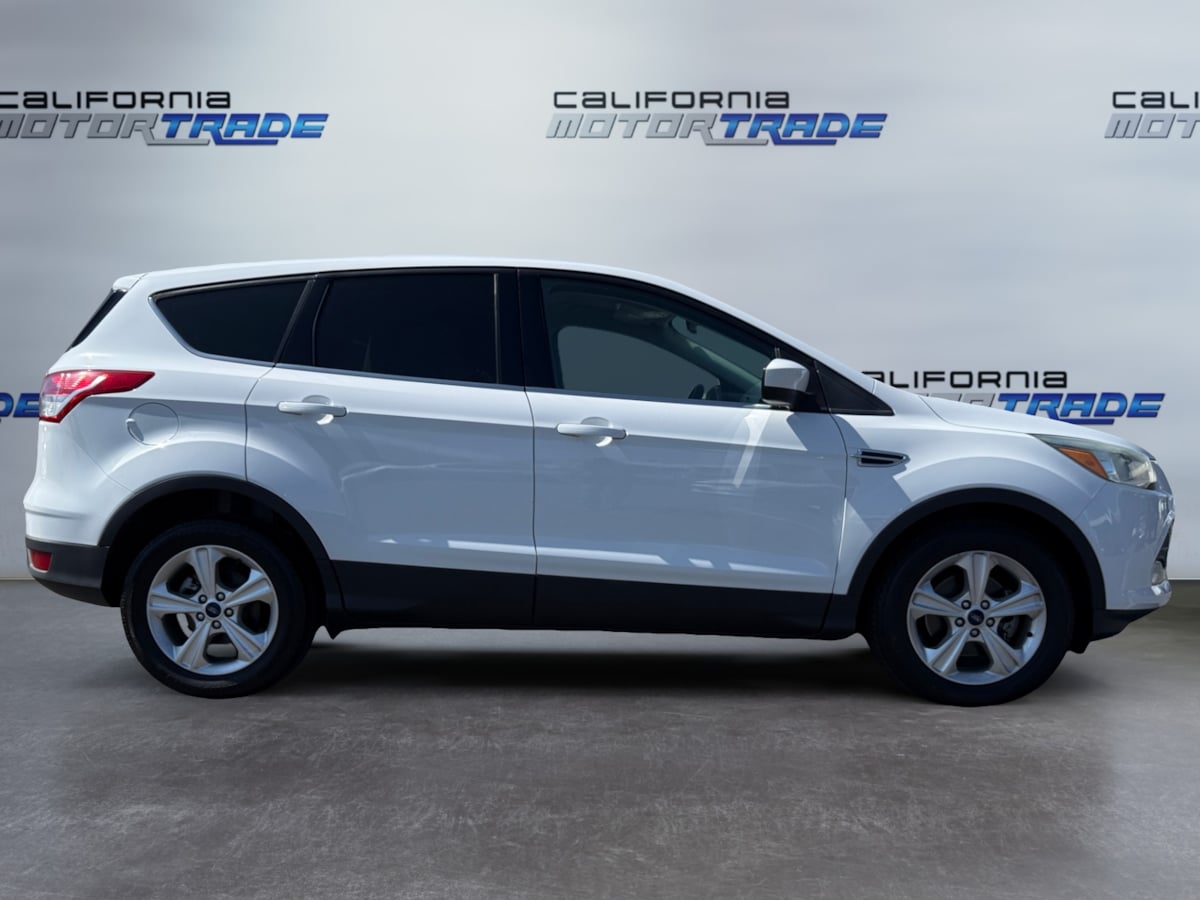2016 Ford Escape SE photo 4