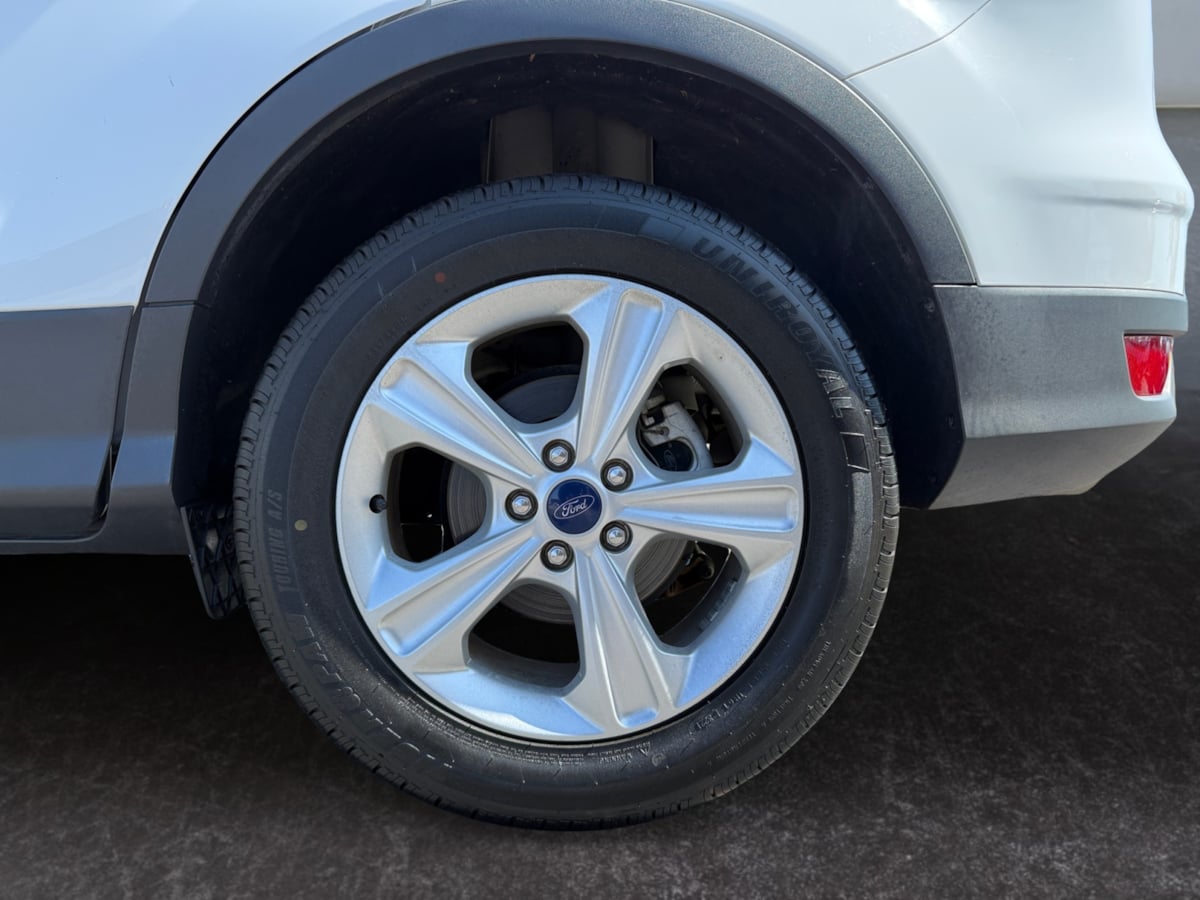 2016 Ford Escape SE photo 10