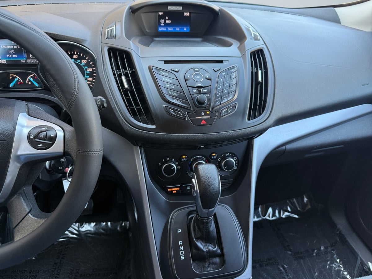 2016 Ford Escape SE photo 11