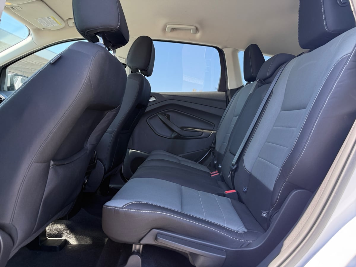 2016 Ford Escape SE photo 17
