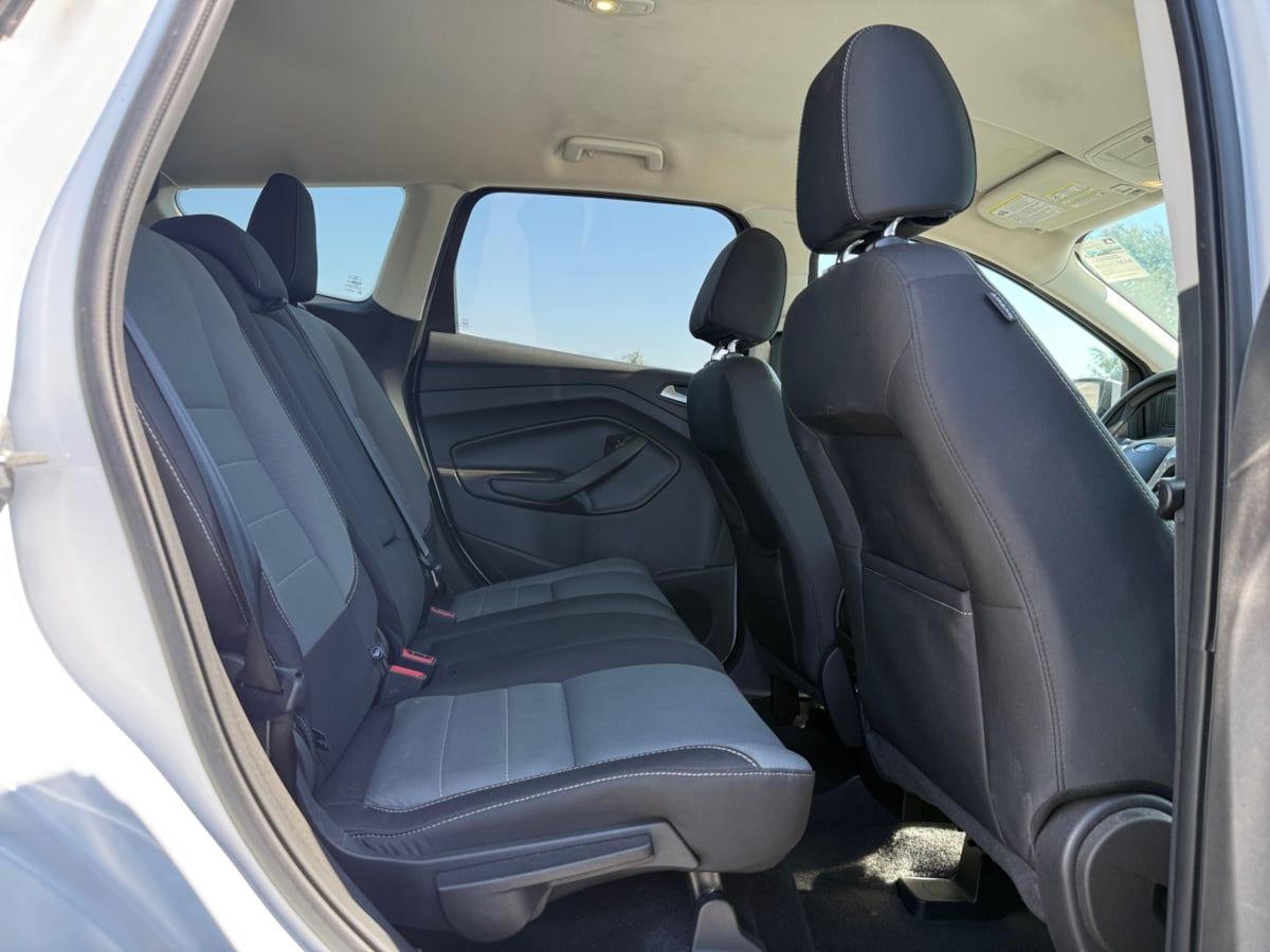 2016 Ford Escape SE photo 18