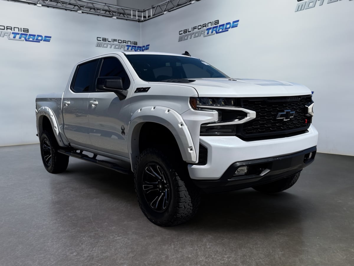 2021 Chevrolet Silverado 1500 RST photo 3
