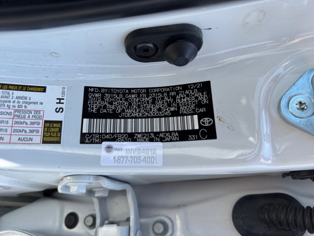 2022 Toyota Corolla Hybrid LE photo 8