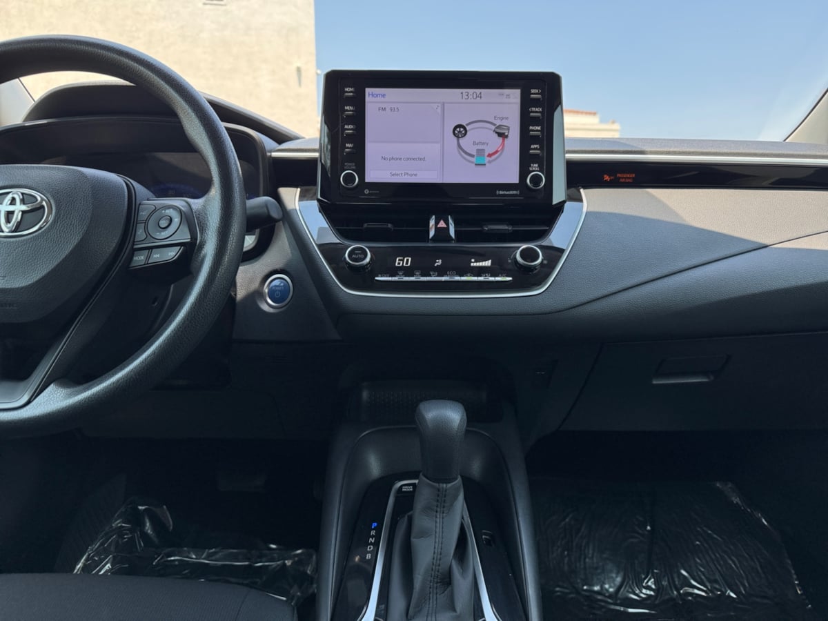 2022 Toyota Corolla Hybrid LE photo 15