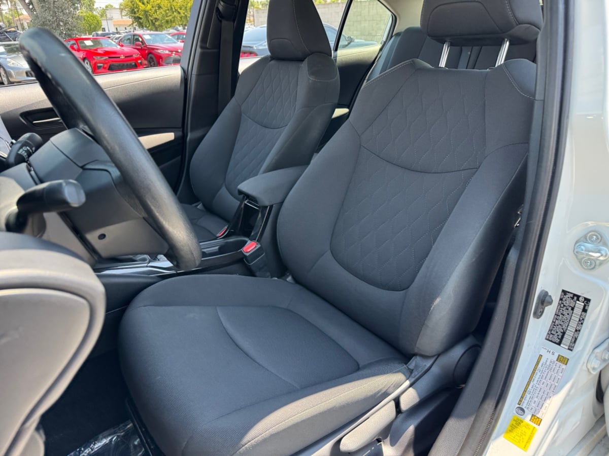 2022 Toyota Corolla Hybrid LE photo 16