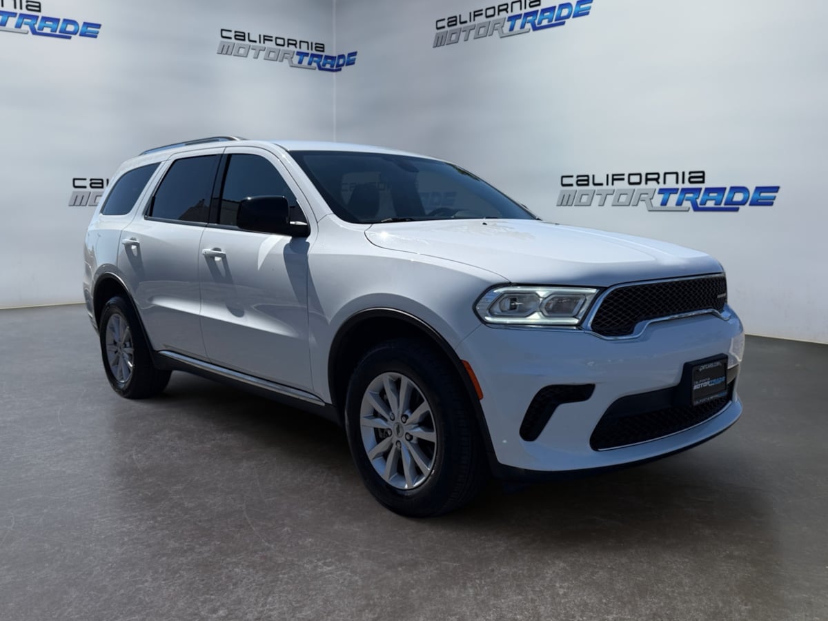 2024 Dodge Durango SXT photo 2