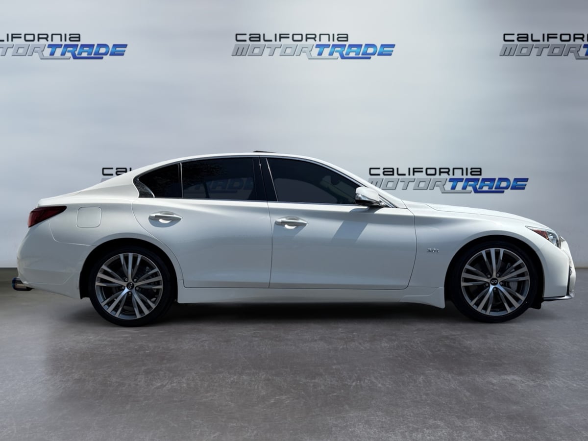 2018 Infiniti Q50 3.0t Sport photo 4