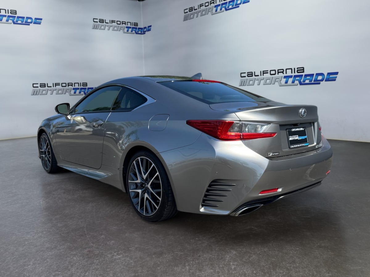 2016 Lexus RC 200t photo 7