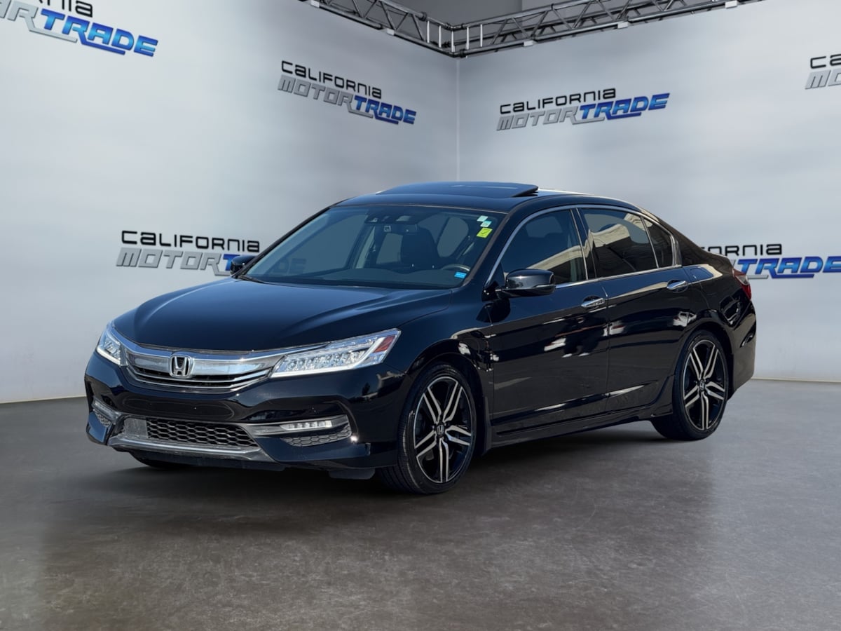 2017 Honda Accord Touring photo 7