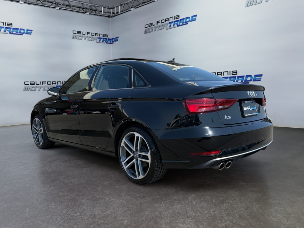2017 Audi A3 Premium photo 7