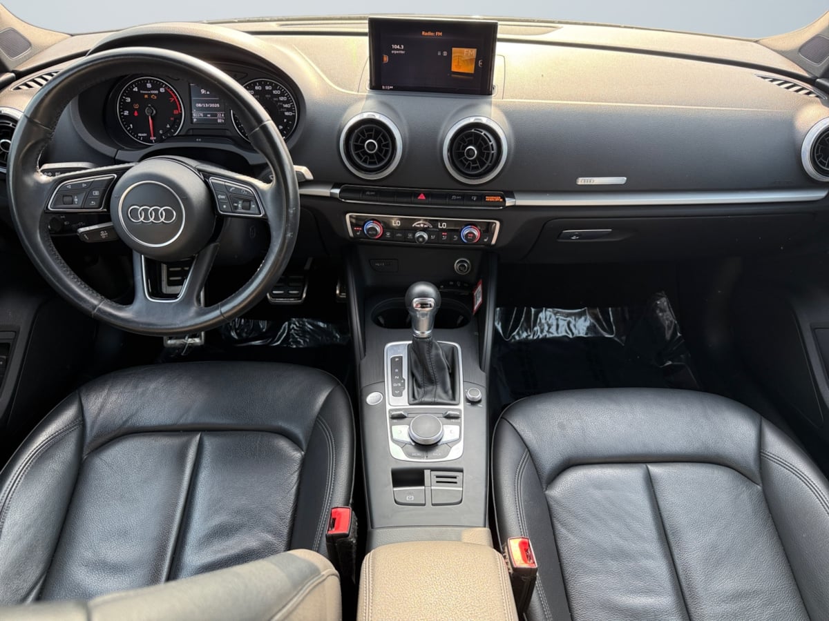 2017 Audi A3 Premium photo 11
