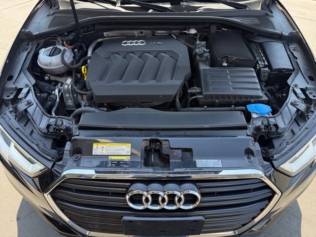 2017 Audi A3 Premium photo 19