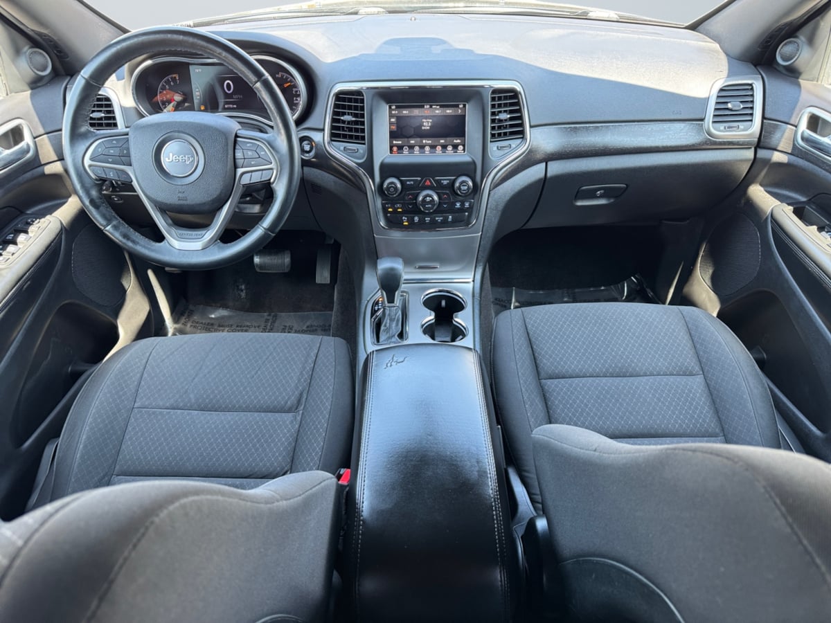2018 Jeep Grand Cherokee Laredo photo 11