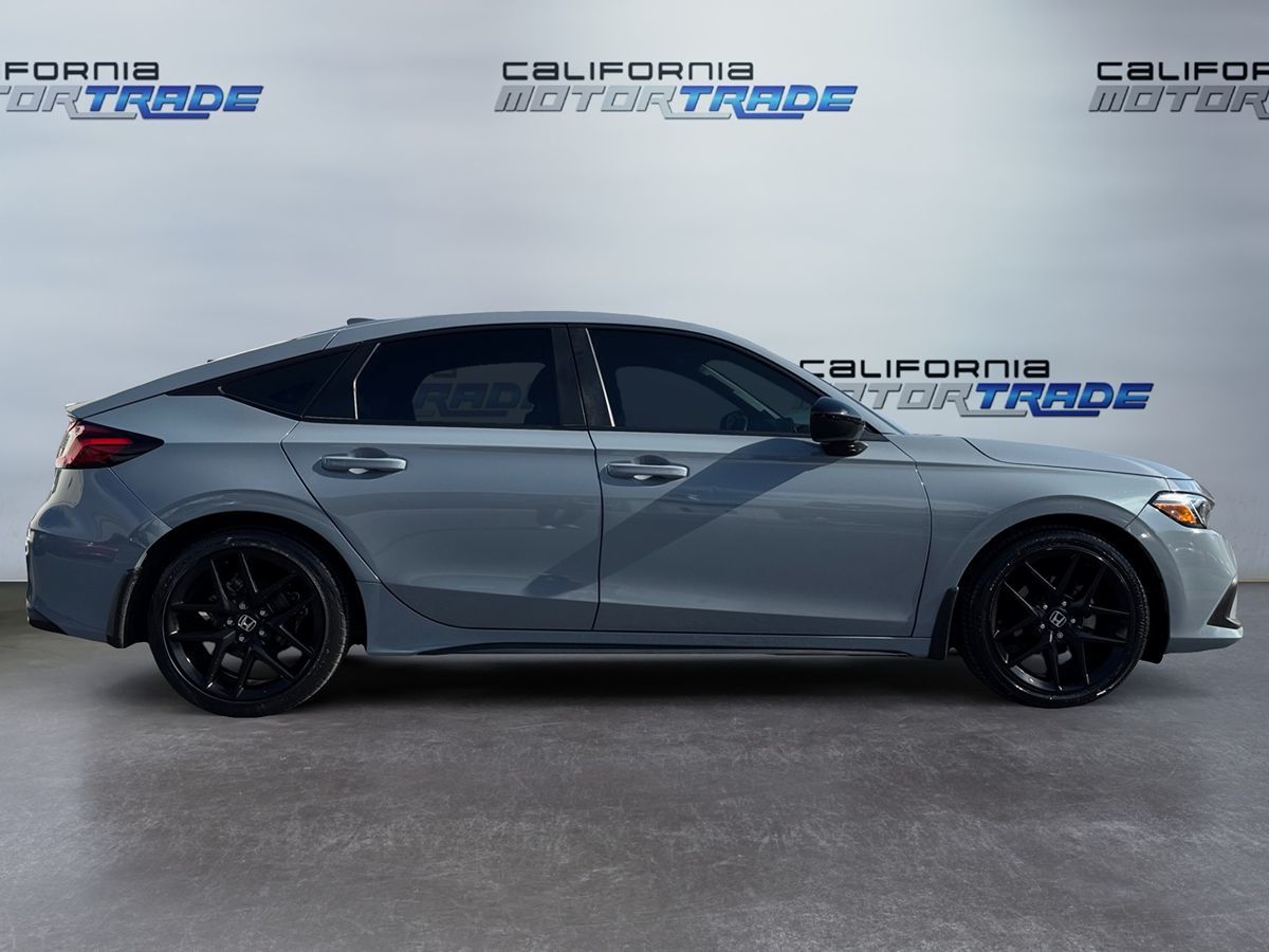 2022 Honda Civic Hatchback Sport photo 4