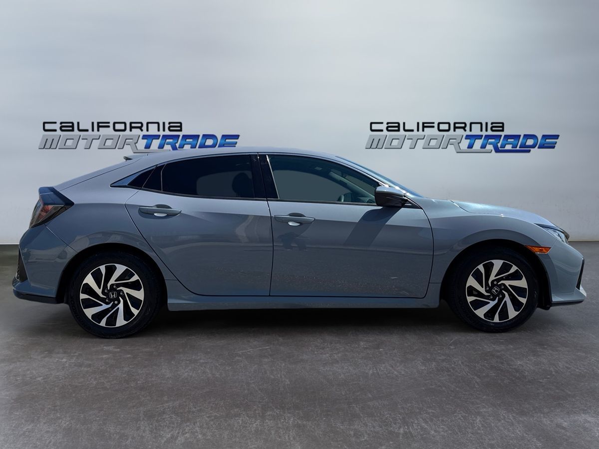 2019 Honda Civic Hatchback LX photo 4