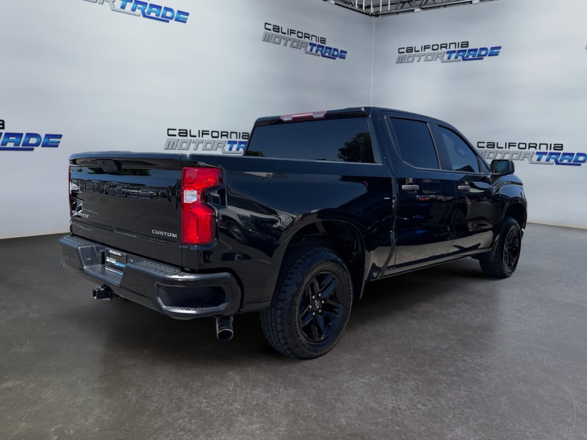 2020 Chevrolet Silverado 1500 Custom photo 5