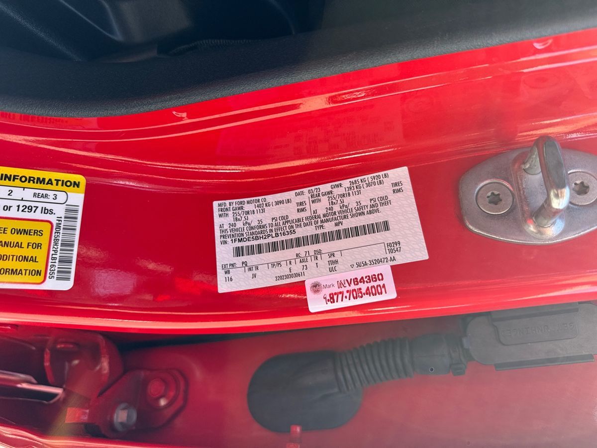 2023 Ford Bronco Base photo 9