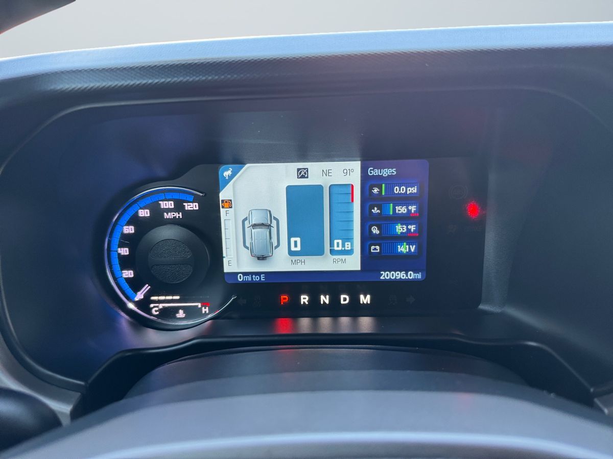 2023 Ford Bronco Base photo 13