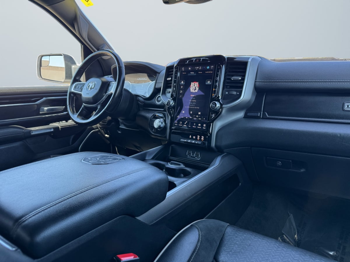 2022 Ram 1500 Laramie photo 12