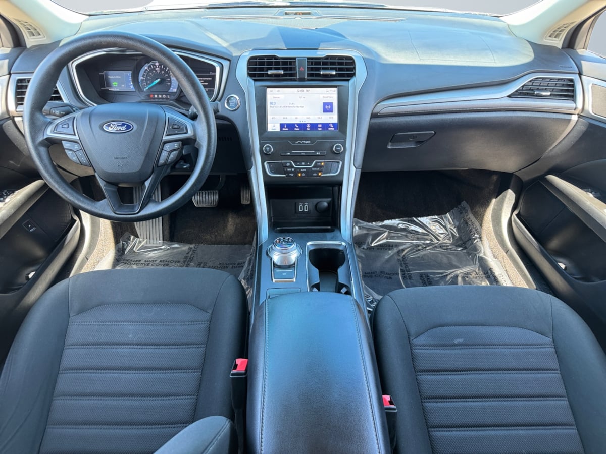 2020 Ford Fusion Hybrid SE photo 7