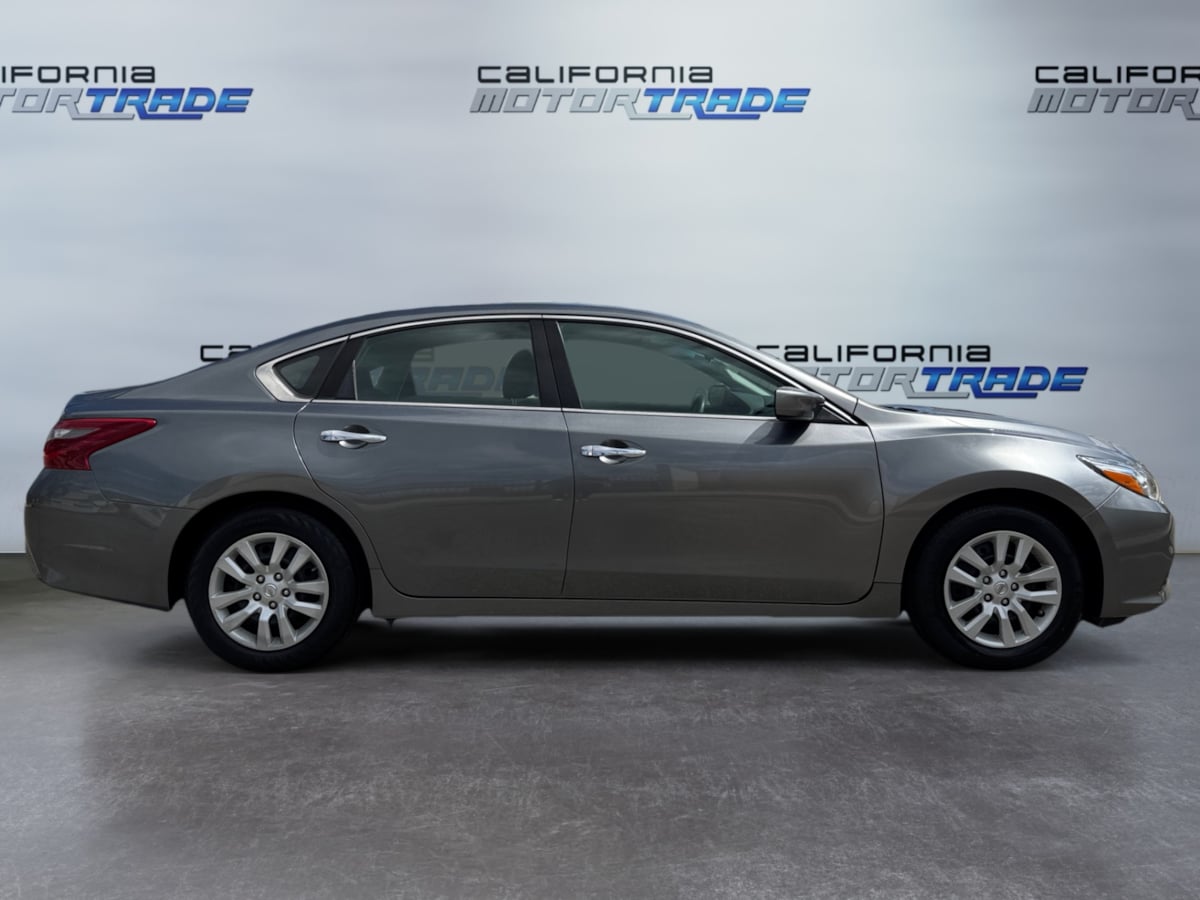 2018 Nissan Altima 2.5 S photo 4