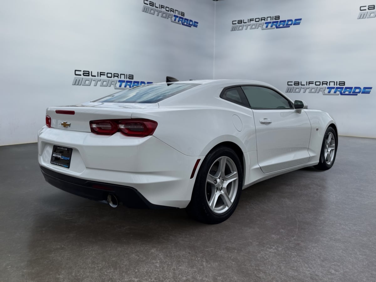 2023 Chevrolet Camaro 1LS 1LT photo 5