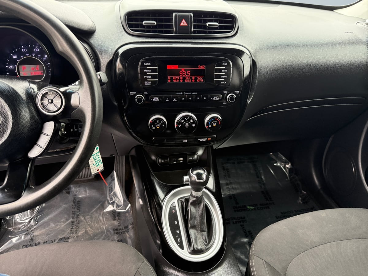 2016 Kia Soul Base photo 10