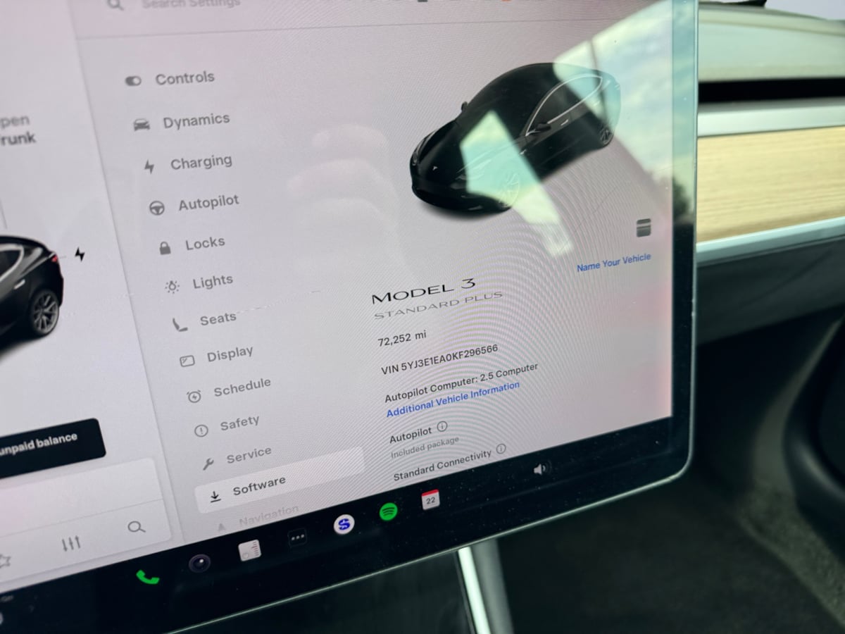 2019 Tesla Model 3 Plus photo 12