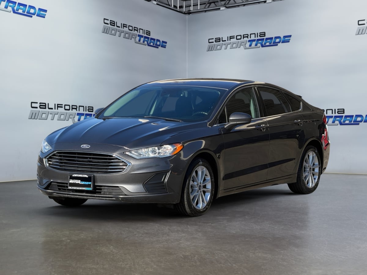 2020 Ford Fusion Hybrid SE photo 8
