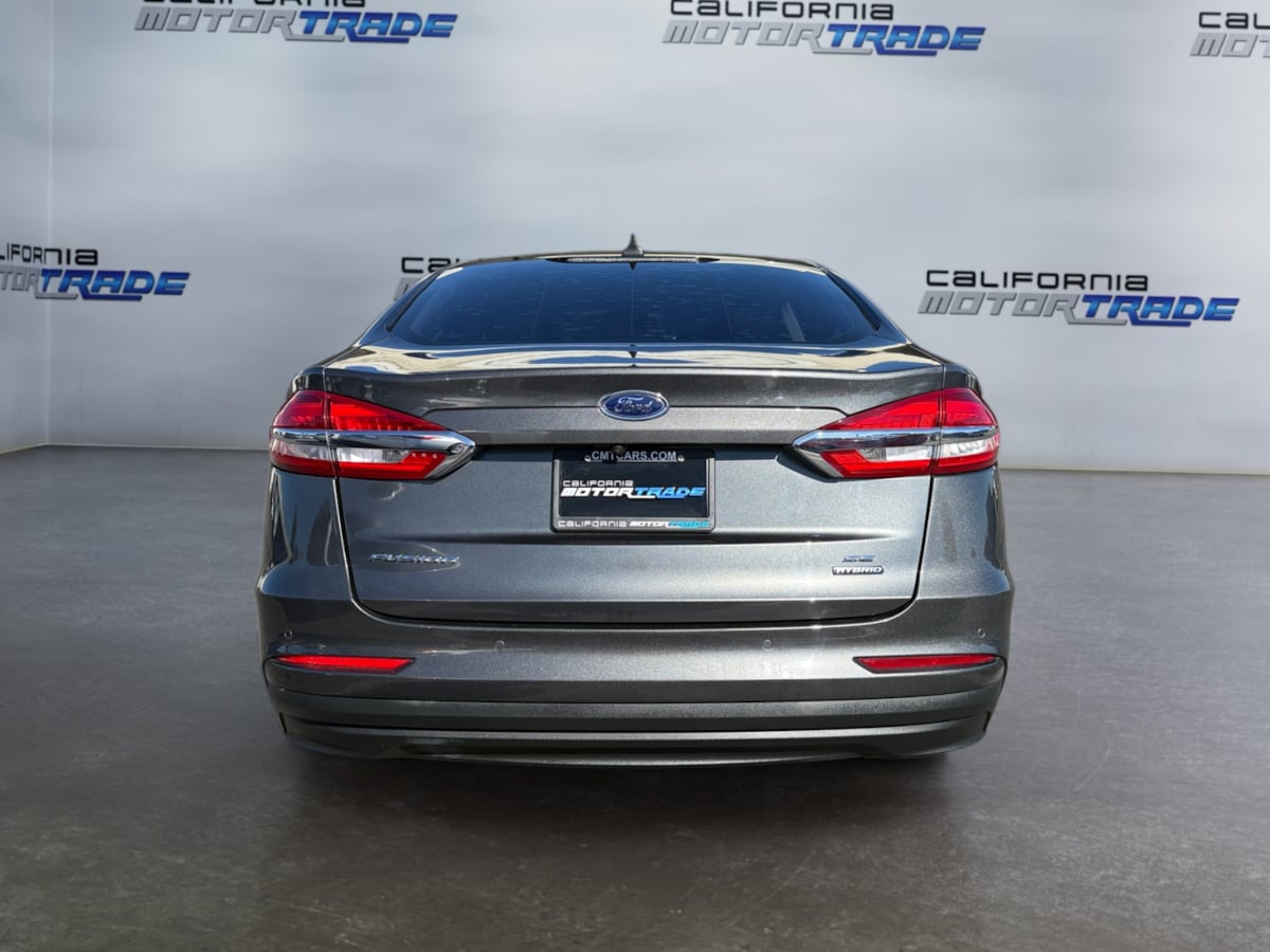 2020 Ford Fusion Hybrid SE photo 5