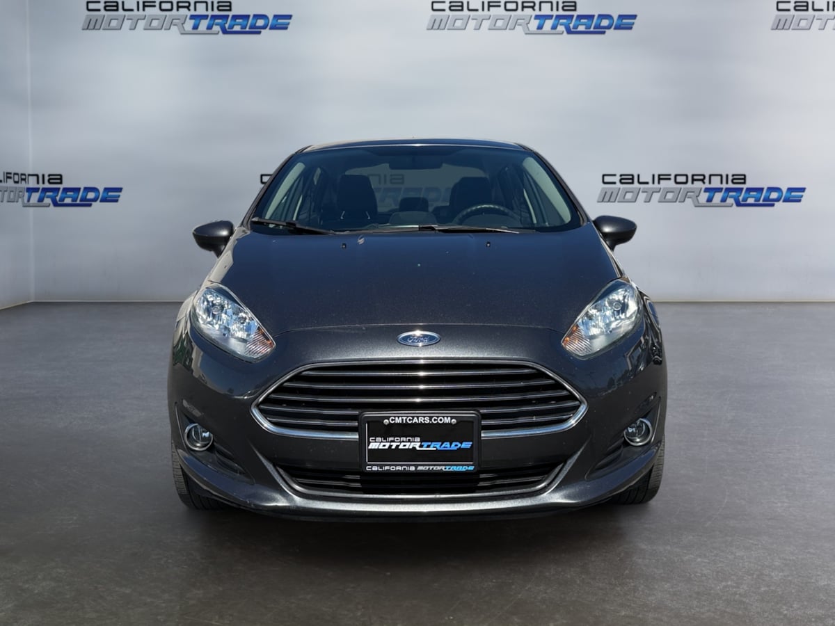 2019 Ford Fiesta SE photo 2