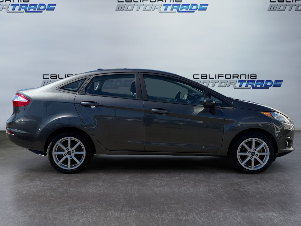 2019 Ford Fiesta SE photo 4