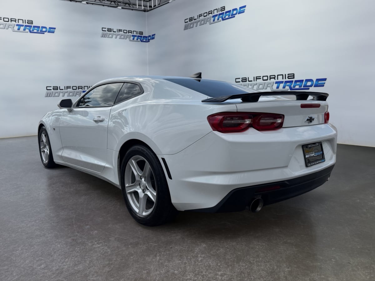 2024 Chevrolet Camaro 1LT photo 7